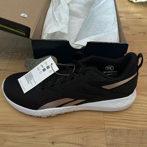 Brand new Reebok Flexagon Energy TR4. Size 9.5 black and rose gold